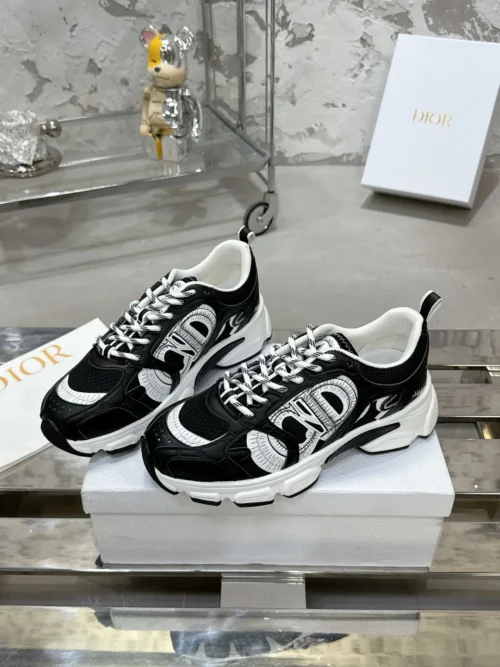 Dior Chrono Chunky Sneakers Style 0076