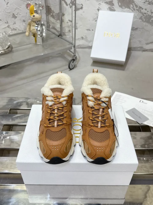 Dior Chrono Chunky Sneakers Style 0083