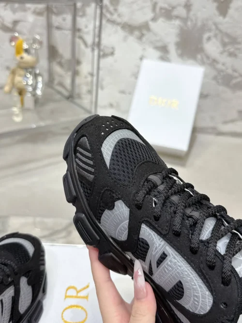 Dior Chrono Chunky Sneakers Style 0084
