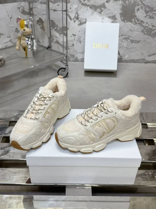 Dior Chrono Chunky Sneakers Style 0085