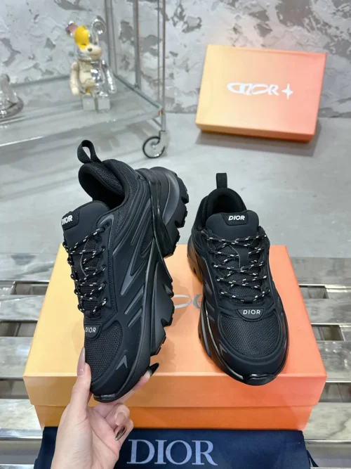 Dior Sneakers Style 0102
