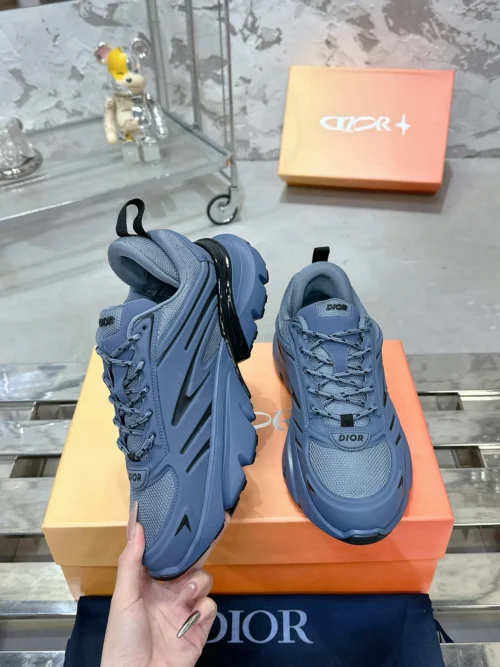 Dior Sneakers Style 0105