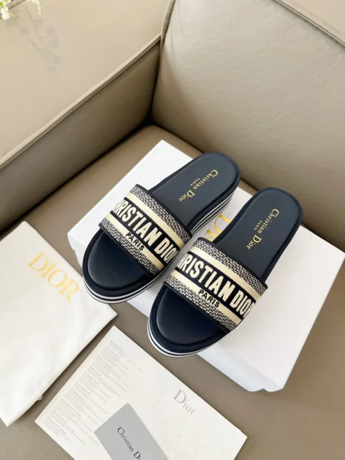 Dior Dway Slides Style 0147