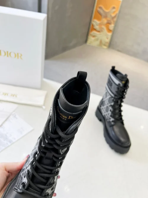 Dior Calfskin Boots Style 0185