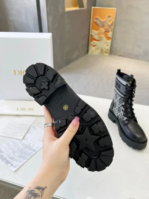 Dior Calfskin Boots Style 0185