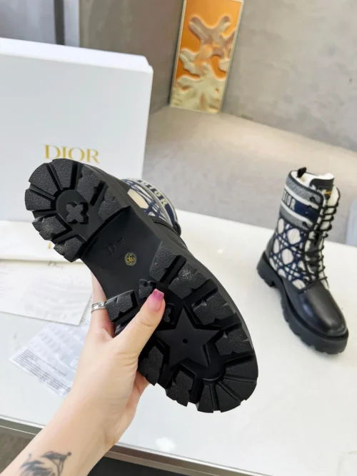 Dior Calfskin Boots Style 0198