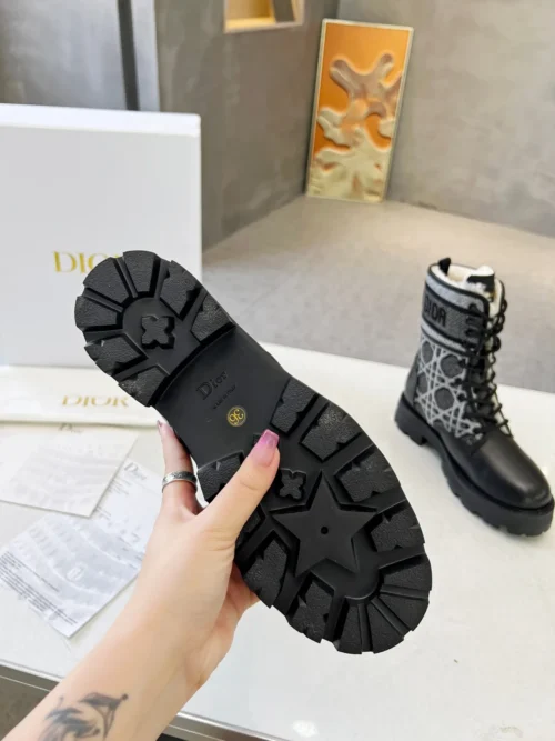 Dior Calfskin Boots Style 0199