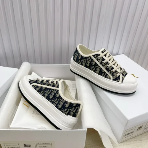 Dior Sneakers Style 0273