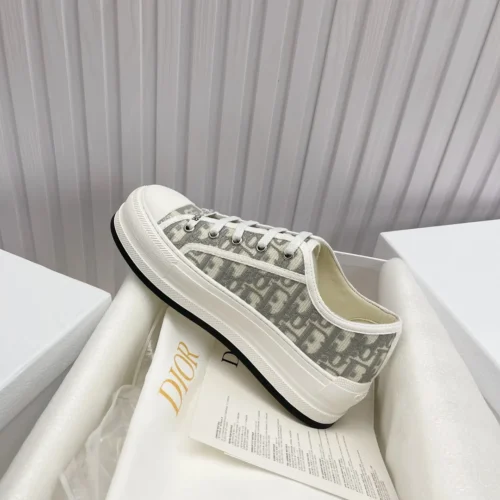 Dior Sneakers Style 0274