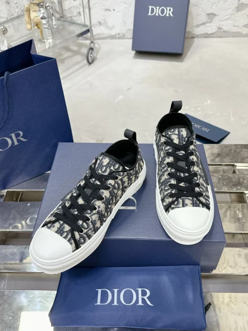 Dior Beige Sneakers