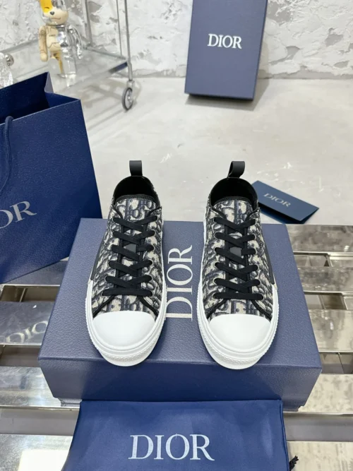 Dior Beige Sneakers