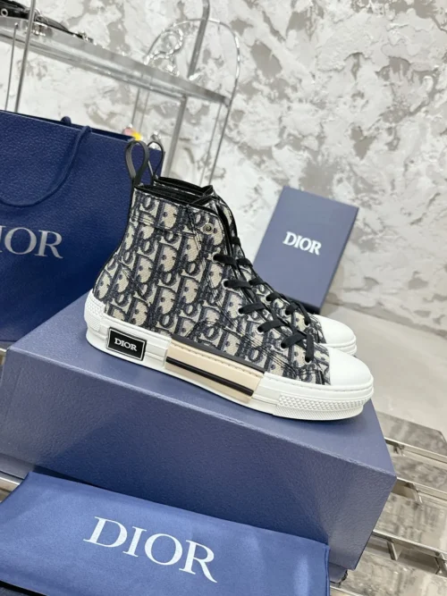 Dior Beige Sneakers Style 0301