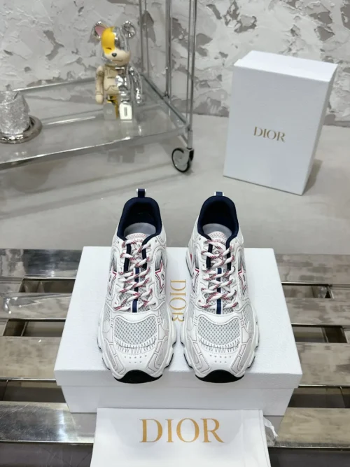 Dior Chrono Chunky Sneakers Style 0309