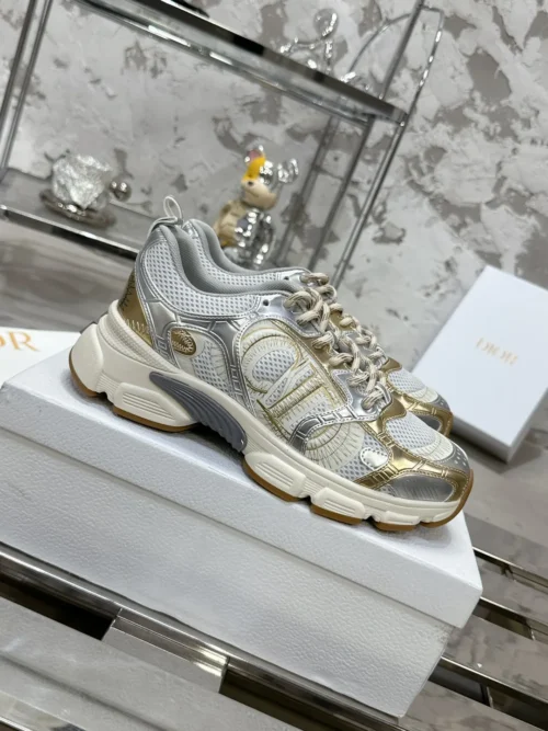 Dior Chrono Chunky Sneakers Style 0317