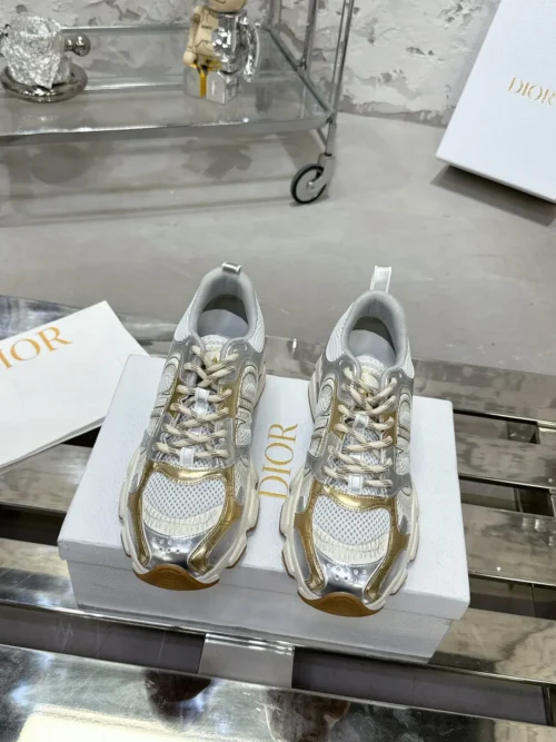 Dior Chrono Chunky Sneakers Style 0317