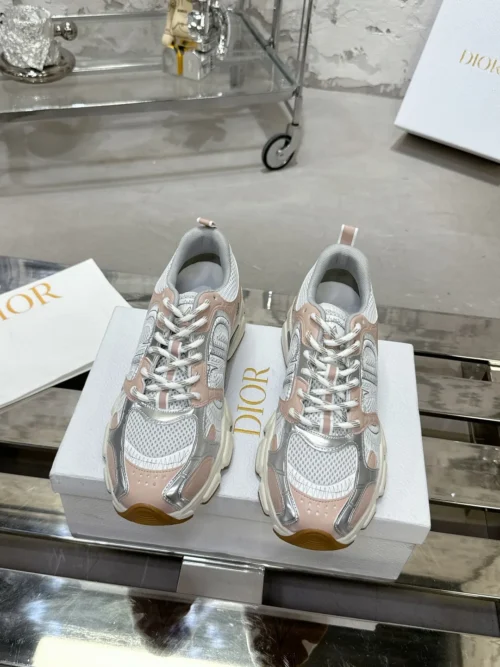 Dior Chrono Chunky Sneakers Style 0318