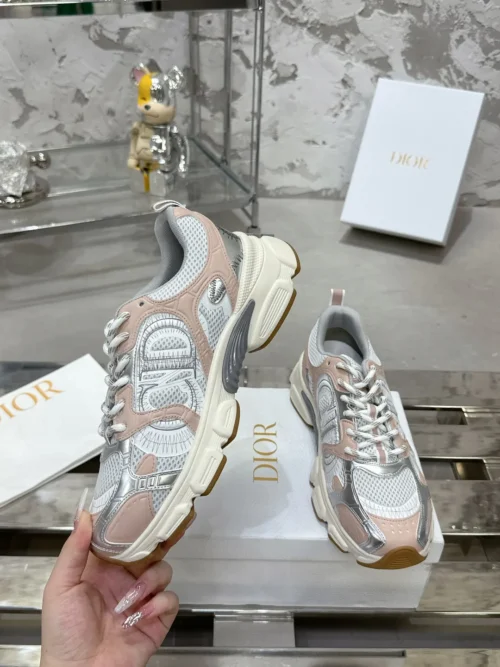 Dior Chrono Chunky Sneakers Style 0318