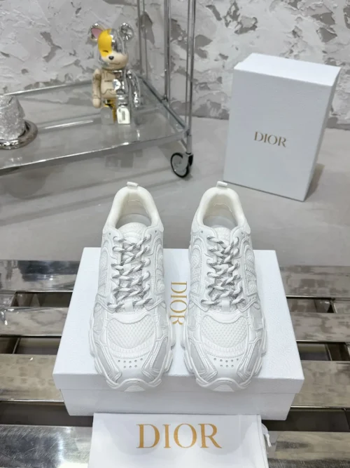 Dior Chrono Chunky Sneakers Style 0319