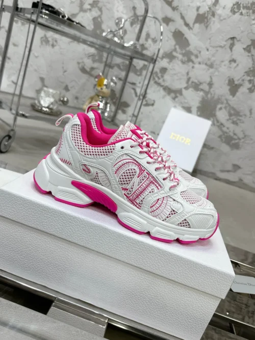 Dior Chrono Chunky Sneakers Style 0320