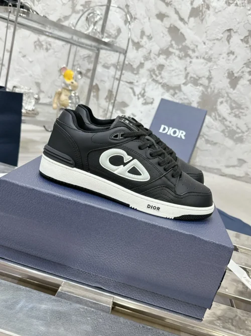 Dior Sneakers Style 0374