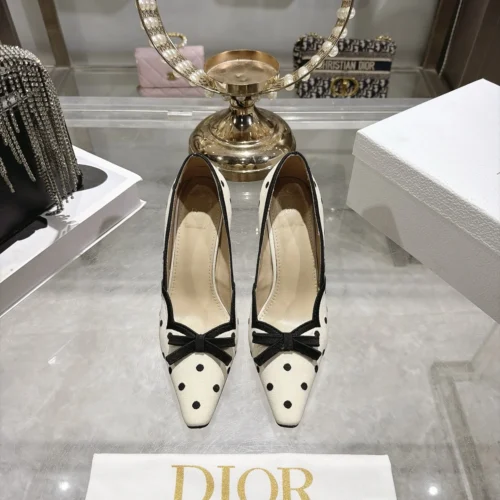 Dior Sneakers Style 0461