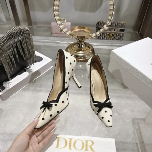 Dior Sneakers Style 0461