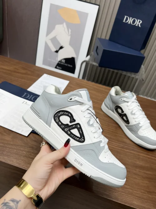 Dior Sneakers Style 0497