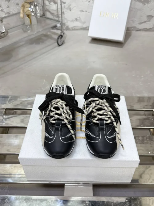 Dior Sneakers Style 0521
