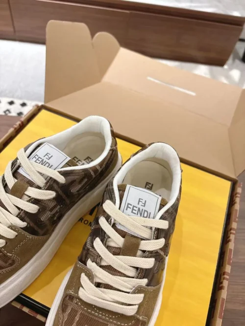 Fendi Fendi Match Leather Sneakers