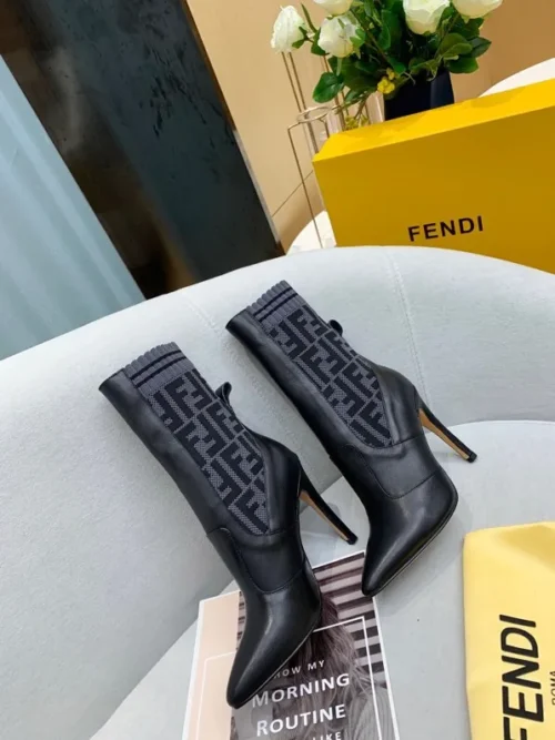 Fendi Leather Boots Style 0040