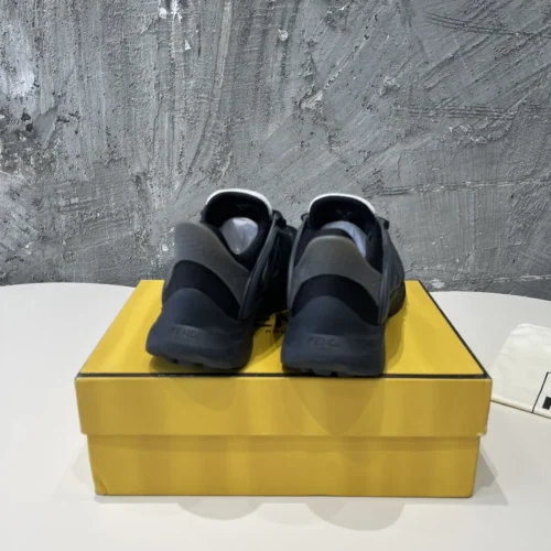 Fendi Sneakers Style 0042