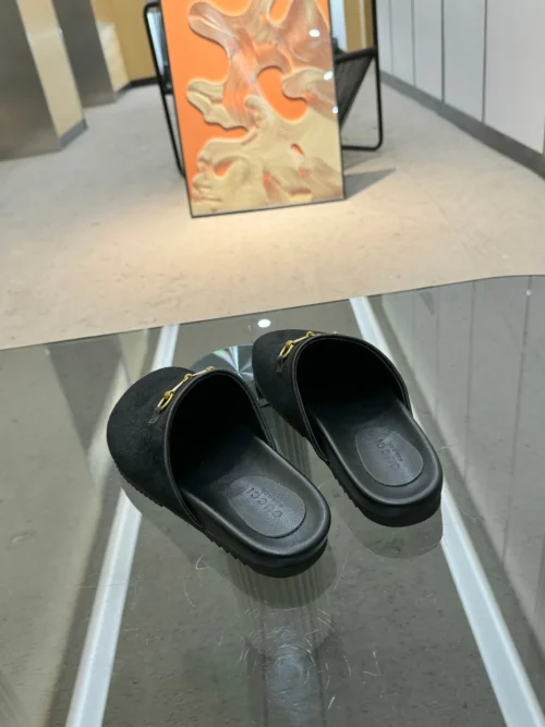 Gucci Lambskin Slides Style 0014