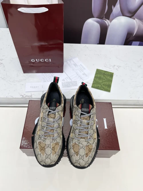 Gucci Sneakers Style 0036