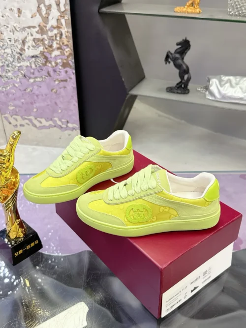Gucci Off White Sneakers Style 0041