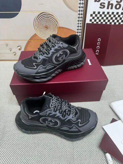 Gucci Chunky Sneakers Style 0053