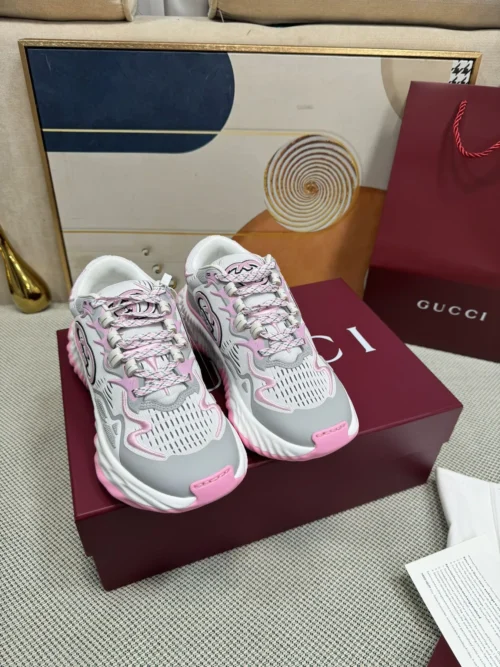 Gucci Chunky Sneakers Style 0056