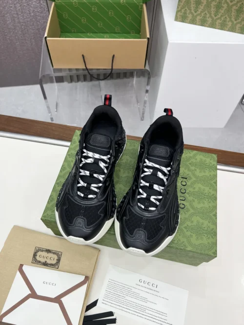 Gucci Sneakers Style 0058