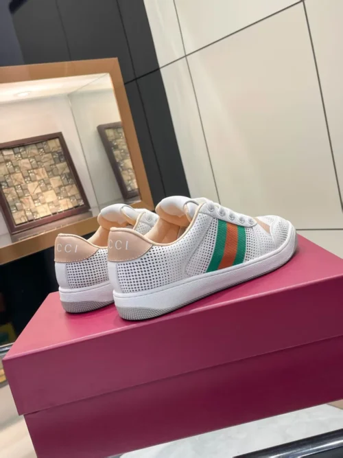 Gucci Screener Leather Sneakers Style 0070