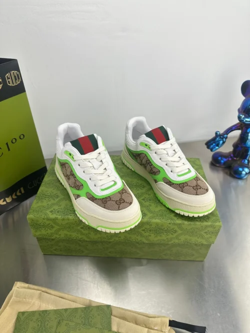 Gucci Sneakers Style 0082