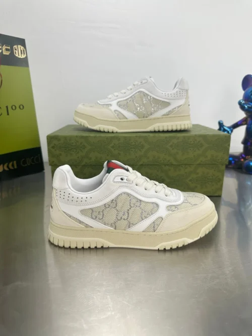 Gucci Sneakers Style 0083