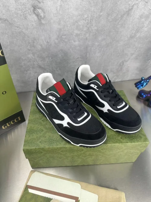 Gucci Sneakers Style 0085