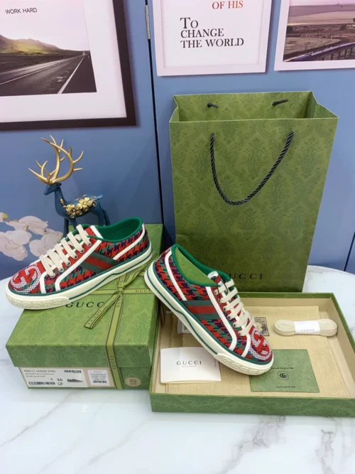 Gucci Canvas Sneakers Style 0094