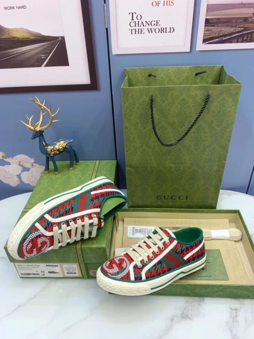 Gucci Canvas Sneakers Style 0094