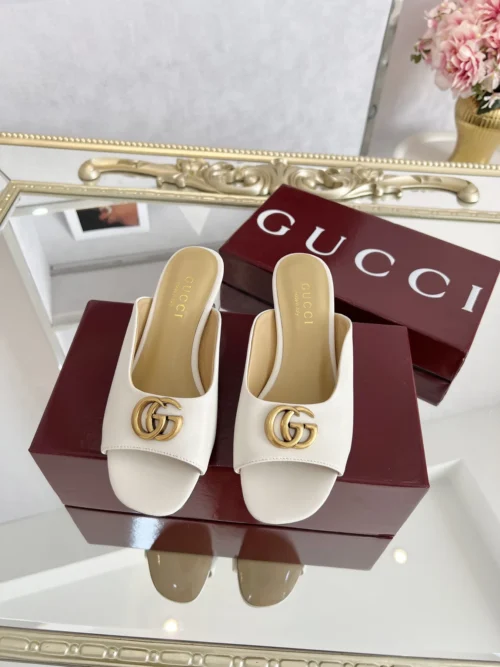 Gucci Lambskin Slides Style 0098