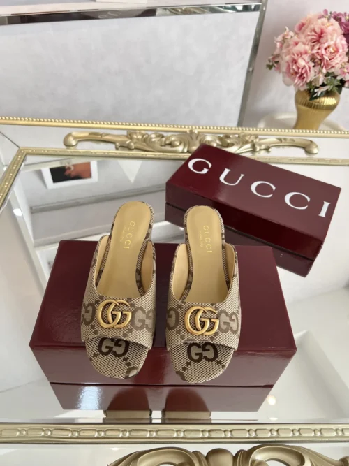Gucci Lambskin Slides Style 0101