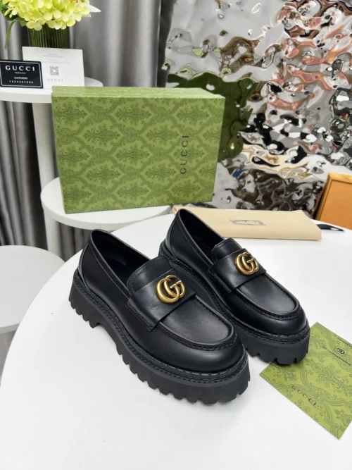 Gucci Black Lambskin Loafers Style 0105