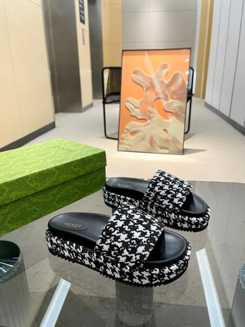 Gucci Lambskin Slides Style 0115