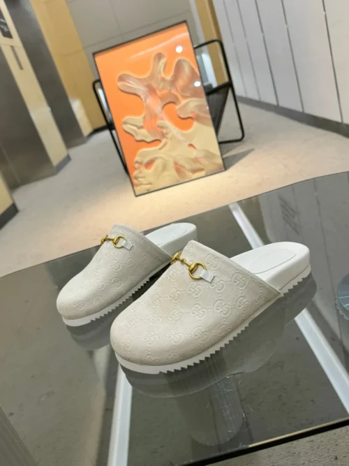 Gucci Lambskin Slides Style 0116