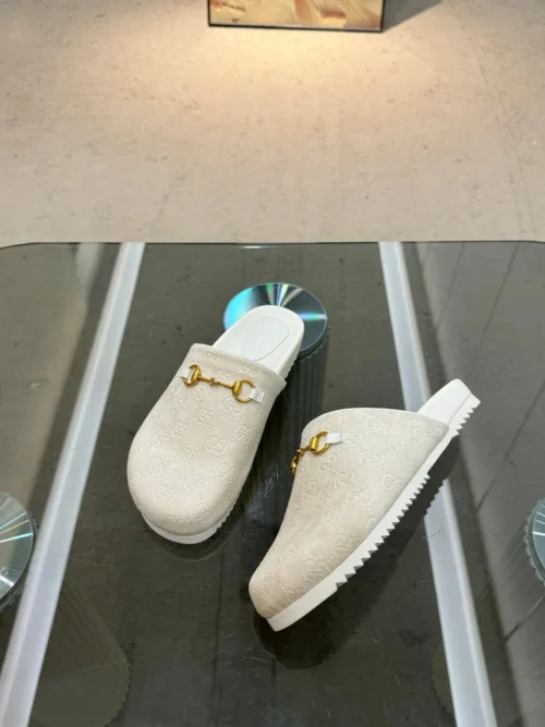Gucci Lambskin Slides Style 0116