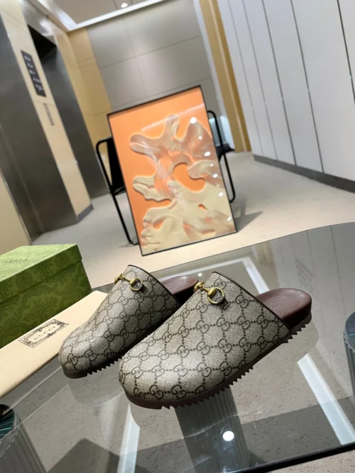 Gucci Lambskin Slides Style 0119